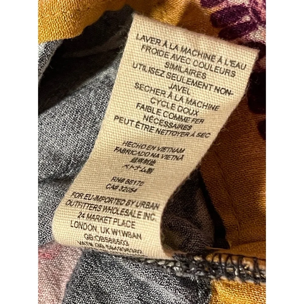 Free People Black and Pink Floral Blouse NWT SZ XS - Picture 8 of 11